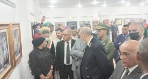 salon national d’arts plastiques à Ouargla