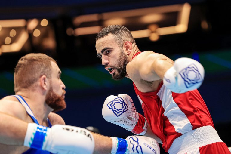 Championnats d&rsquo;Afrique de Boxe : Meziane en quarts,Kadi  et Hadjala en demi-finale