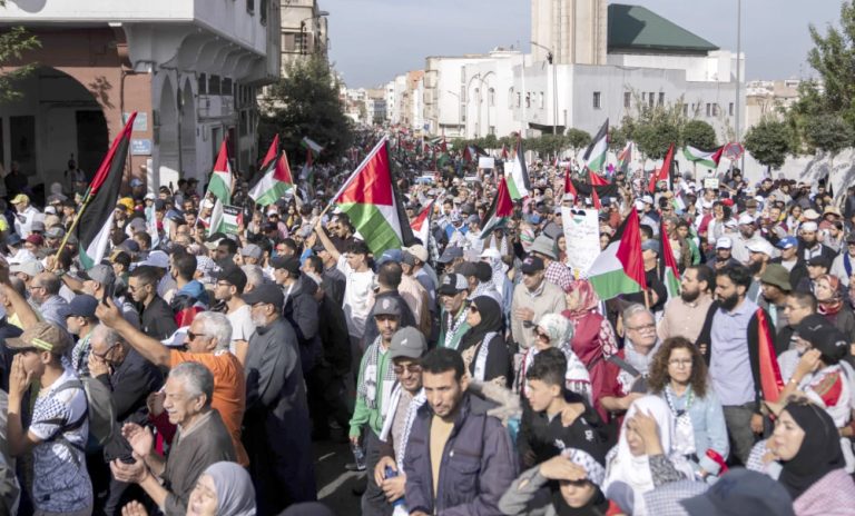 Dénonçant les massacres sionistes à Ghaza : Des milliers de Marocains manifestent contre la normalisation de Rabat avec Tel Aviv