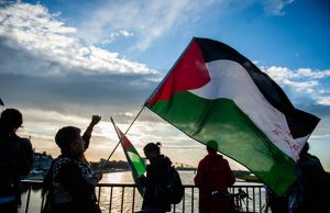 BASCULEMENT INÉDIT : Les Américains soutiennent davantage les Palestiniens que les sionistes