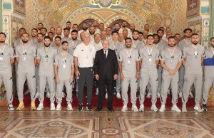 LE PRÉSIDENT RÉSERVE UNE RÉCEPTION OFFICIELLE AU STAFF DE LA SÉLECTION NATIONALE ET AUX CHAMPIONS PARALYMPIQUES : « Vous avez honoré l’Algérie »