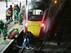 CELA S’EST PASSE DANS UN TRAIN EN ANGLETERRE : Plusieurs blessés et deux interpellations dans une attaque à l’arme blanche
