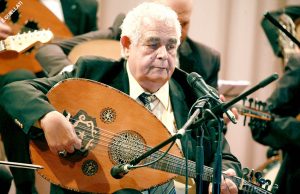 Musique andalouse : Le maître Bachir Mazouni anime un concert à Alger