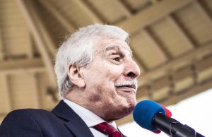 Du rêve de grandeur à la déchéance des traitres : Ferhat Mehenni lâché par ses protecteurs français