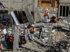 KHAN YOUNÈS : La Défense civile à la recherche de dizaines de corps sous les décombres