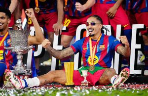 SUPERCOPA ESPAGNOLE : Raphinha le roi du Clàsico