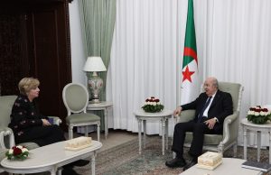L’AMBASSADRICE AMÉRICAINE ELIZABETH MOORE AUBIN QUITTE ALGER SUR UNE NOTE DE SATISFACTION : « Un grand honneur d’avoir exercé en Algérie »