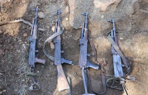 ARMÉE NATIONALE POPULAIRE : Des armes et des équipements récupérés lors d’une opération anti-terroriste à Aïn Defla