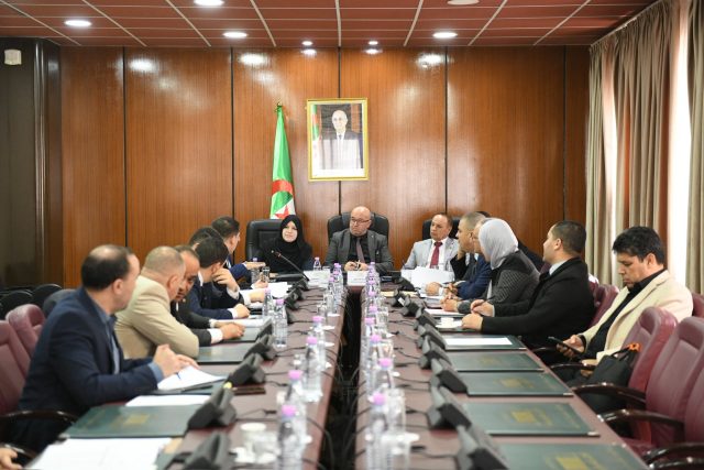 PROJET DE LOI RELATIF AUX PARTIS POLITIQUES - L’APN poursuit les consultations