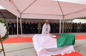 ENTERRÉ, HIER À BATNA, LORS DE FUNÉRAILLES OFFICIELLES ET POPULAIRES : Zeroual repose auprès des siens