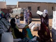 UN REPORTAGE DU JOURNAL LE MONDE L’AFFIRME : « Le désengagement de donateurs met en danger la vie des réfugiés sahraouis »