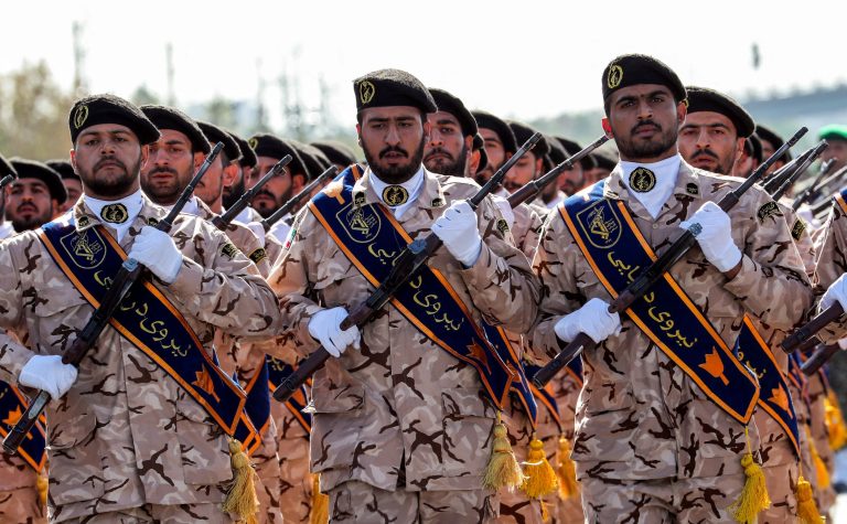 IRAN : Les Gardiens de la Révolution menacent de détruire des entreprises américaines