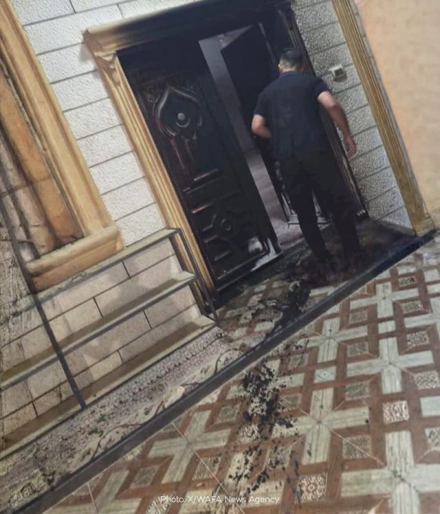 CISJORDANIE OCCUPÉE - Des colons mettent le feu à une mosquée