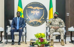 Pour sa première mission à la tête de la CEDEAO : Le président sénégalais Bassirou en visite de travail au Mali