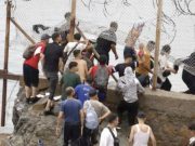 LE PEUPLE MAROCAIN FUIT LA MISÈRE VERS LA VILLE AUTONOME DE CEUTA LE JOUR DE LA FÊTE DU TRÔNE : M6 provoque l’envahissement de l’Espagne