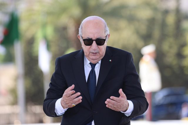 Tebboune-1