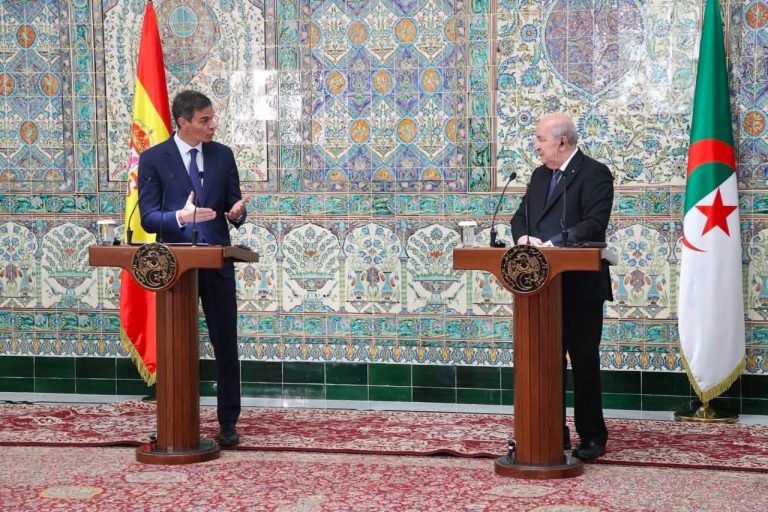 LA PRESSE INTERNATIONALE RELÈVE L’IMPORTANCE DE LA VISITE DE PEDRO SANCHEZ EN ALGÉRIE : « Une nouvelle ère s’ouvre pour les relations entre les deux pays »