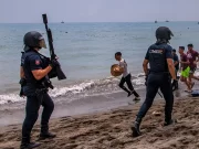 BERNE APPORTE SON SOUTIEN A MADRID DANS LA CRISE MIGRATOIRE DE L’ENCLAVE DE CEUTA : Les clandestins marocains renvoyés de Suisse