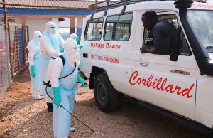 Dans les régions touchées par l’épidémie d’Ebola : La réouverture des écoles début septembre suscite des inquiétudes