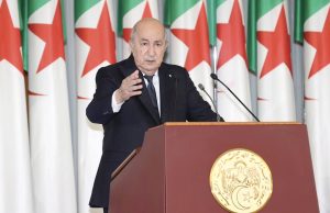 LE PRÉSIDENT TEBBOUNE EXHORTE LA GÉNÉRATION ACTUELLE À RESTER FIDÈLE AU MESSAGE DE NOVEMBRE : « Faites rayonner l’Algérie »