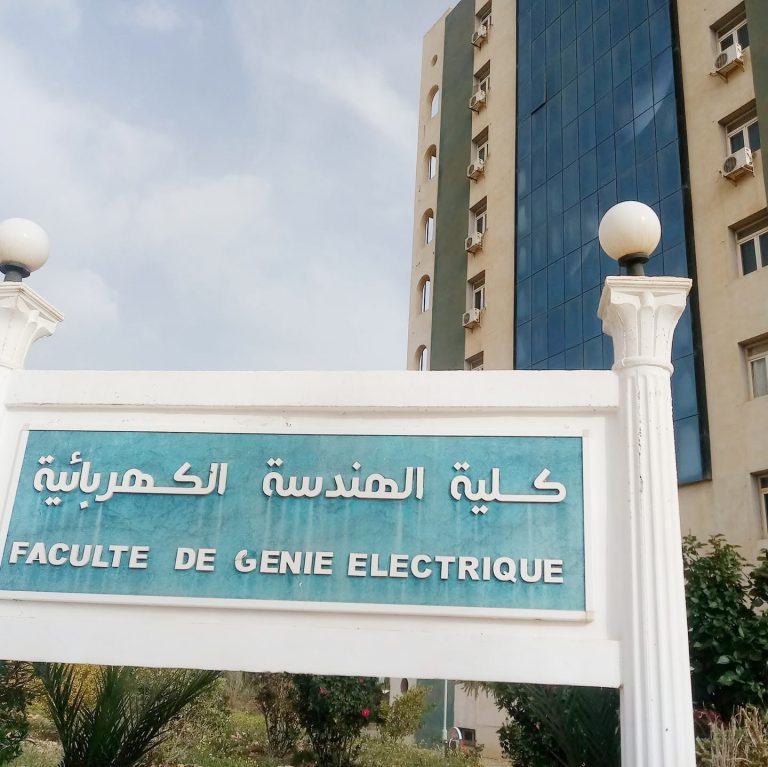Sidi Bel-Abbès : 70 projets innovants labellisés à la Faculté de génie électrique