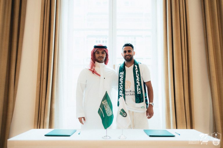 Transfert : Mahrez signe au Al-Ahli Djeddah pour quatre saisons