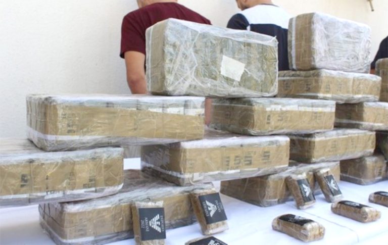 Démantèlement d&rsquo;un réseau criminel spécialisédans le trafic international à Béchar