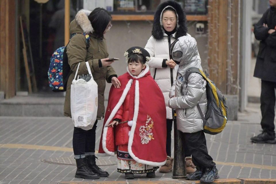 CHINE Le déclin de la population a accéléré en 2023 lecourrier