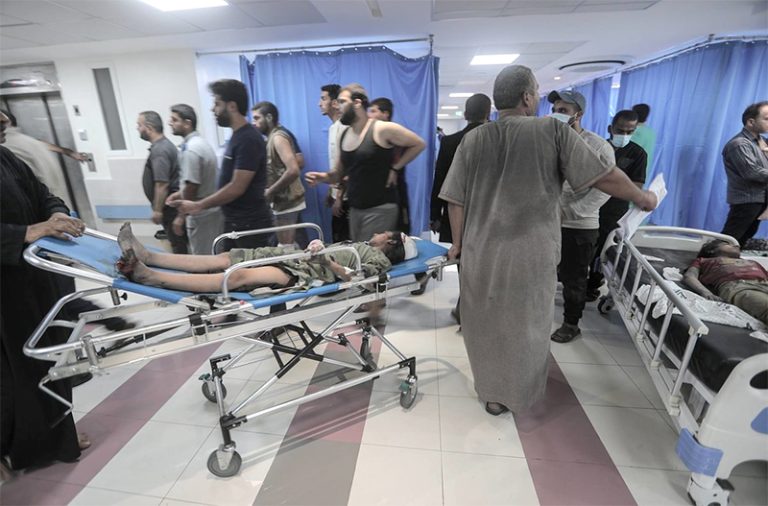 Les terroristes de l’entité sioniste tuent trois Palestiniens dans un hôpital
