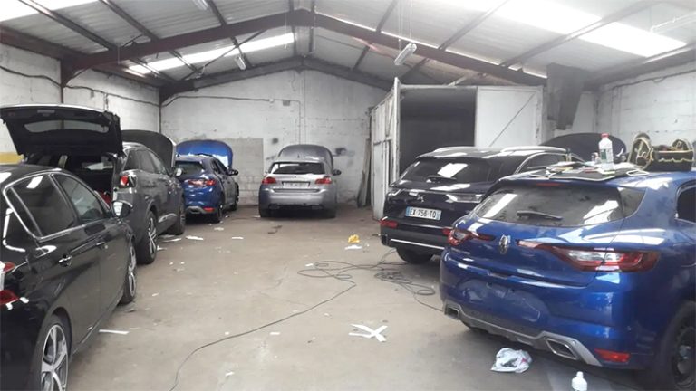 Démantèlement d&rsquo;un réseau criminel spécialisédans le trafic de véhicules étrangers à El-Oued
