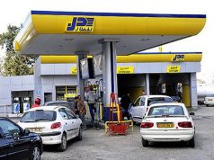 EN SUPPORTANT LA DIFFÉRENCE ENTRE COUT RÉELET PRIX À LA POMPE : L’État maintient les subventions aux carburants