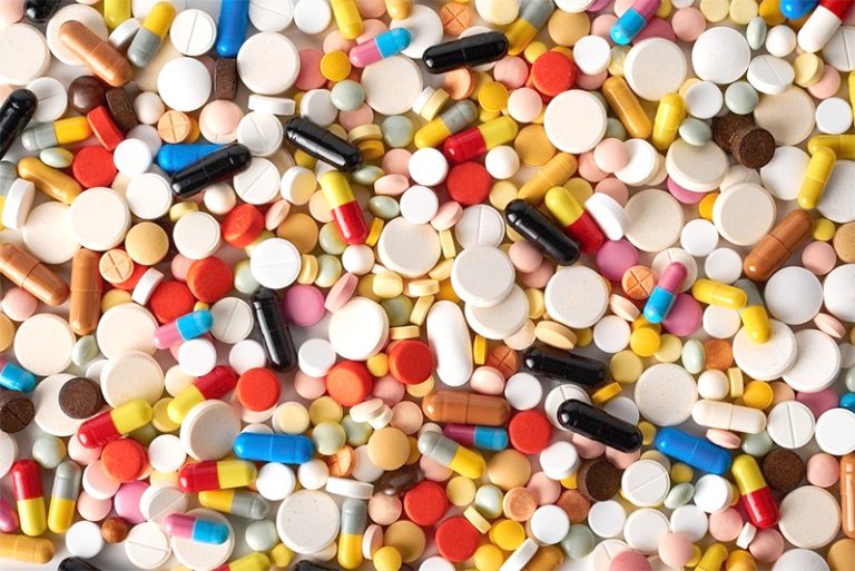 Les drogues de synthèse de plus en plus mortelles et addictives