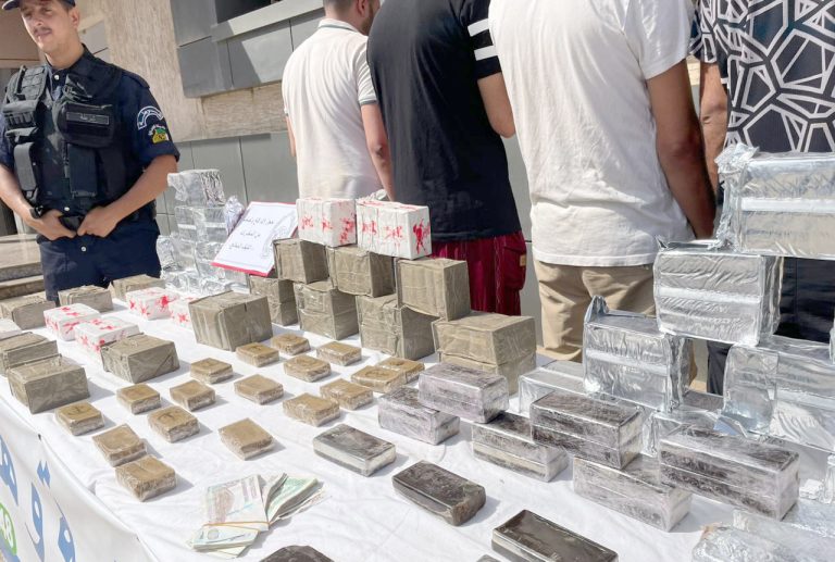 Sûreté d&rsquo;Alger : saisie de plus de 54 kg de drogues et arrestation de 5.492 individus juillet dernier 