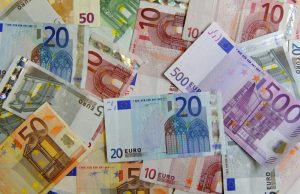 Saisie de 20.000 euros non déclarés à l’aéroport de Sétif