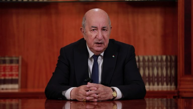 Le Président de la République présente ses vœux au peuple algérien à l&rsquo;occasion du Nouvel An