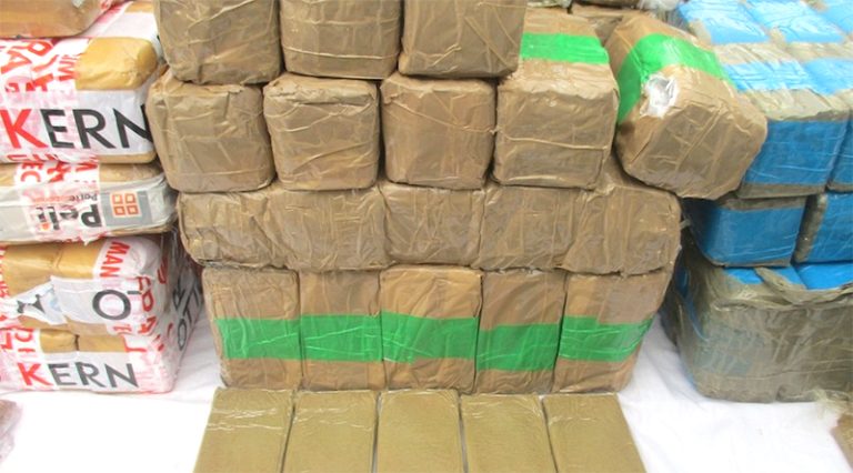 Naâma : saisie de plus d&rsquo;un quintal et demi de kif traité en provenance du Maroc