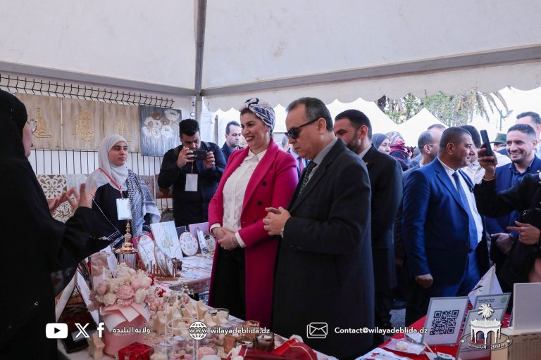 Mme Mouloudji partage un iftar collectif à Blida