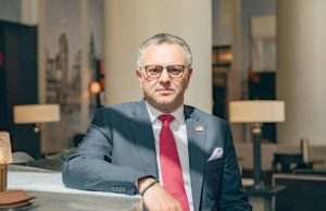 MASSAD BOULOS RECADRE LE MAKHZEN : « Le conflit sahraoui oppose le Maroc au Front Polisario »