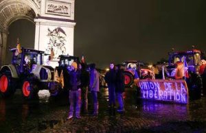 FRANCE : Les agriculteurs manifestent à Paris contre l’accord Mercosur
