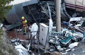 APRES UNE COLLISION ENTRE DEUX TRAINS À GRANDE VITESSE : Au moins 39 morts confirmés en Espagne