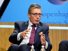 L’ex SG de l’OTAN Anders Fogh Rasmussen au journal El Pais : « L’UE appelée à transformer ses usines automobiles en sites de production militaire »