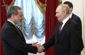 IRAN : Un œil sur le front et l’autre sur la paix