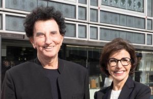 SES FIGURES ET SES RELAIS VOUÉS AUX GÉMONIES : Le délitement des réseaux marocains en France