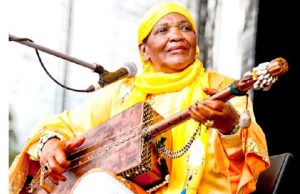 Évocation : Hasna El Bacharia, la diva du Diwane