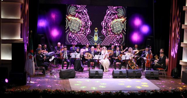 L’association El Fen El Acil de Koléa anime un concert à Alger