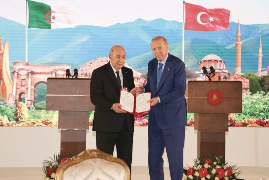 AVEC 10 MILLIARDS USD D’ÉCHANGES ET D’INVESTISSEMENTS VISÉS À L’HORIZON 2030 : L’Algérie et la Turquie placent la barre haut