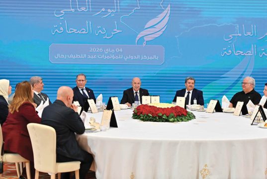 IL A PRESIDE, HIER, AU CIC, UNE CEREMONIE DE CELEBRATION DE LA JOURNEE INTERNATIONALE DE LA LIBERTE DE LA PRESSE : Tebboune en symbiose avec la famille de la presse