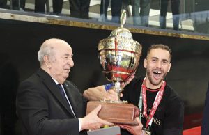 Finale de la Coupe d’Algérie : Tebboune remet à l’USM Alger son 10e trophée