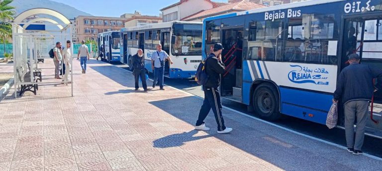 Béjaïa : Mise en place d&rsquo;un « plan bleu »de transport de voyageurs