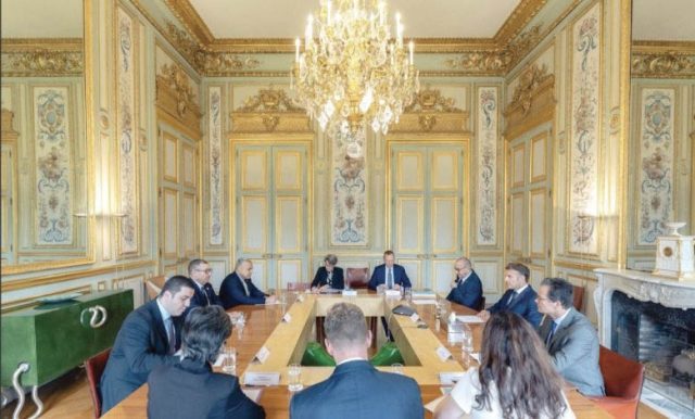 Macron Sayoud